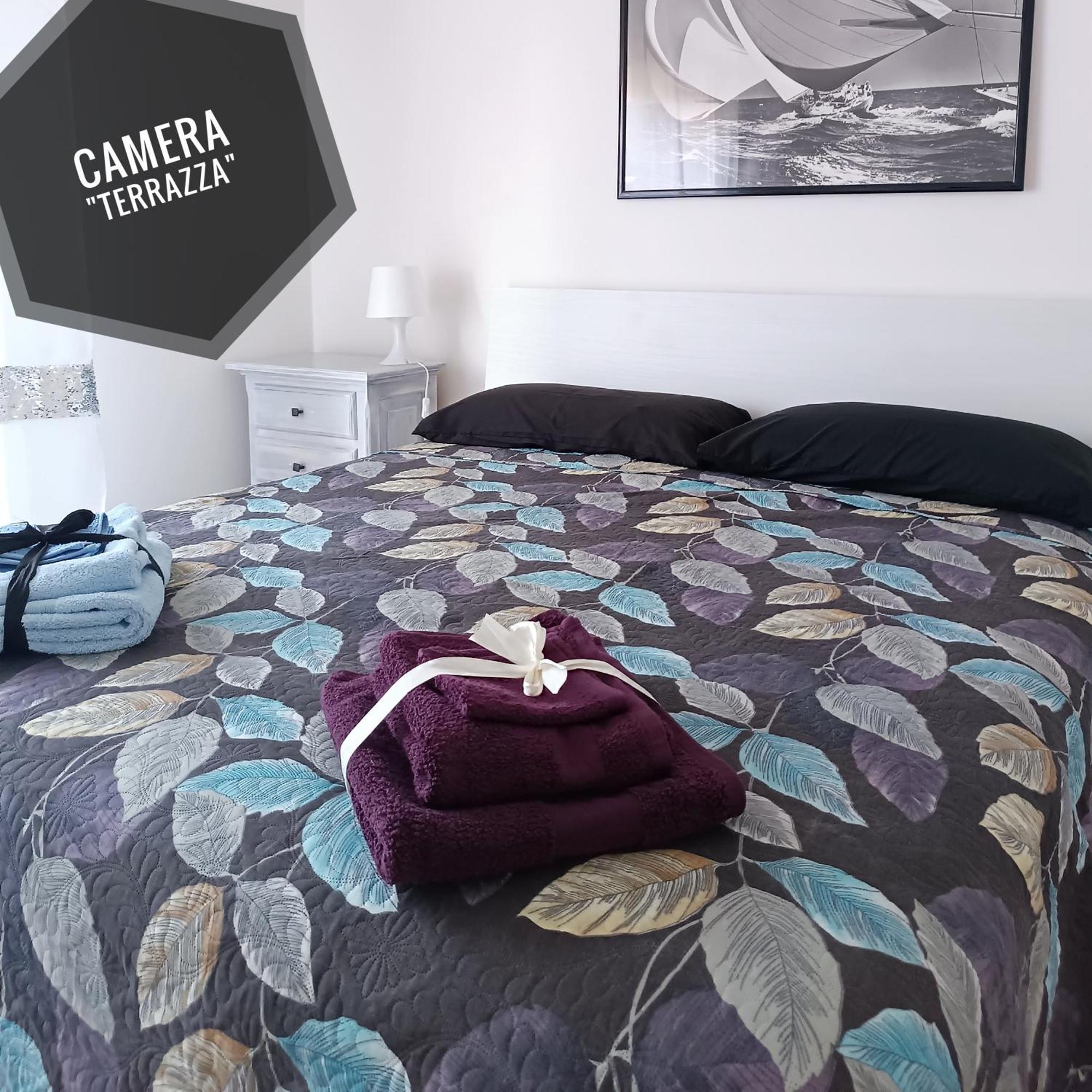 La Terrazza Sul Reno - In Pieno Centro-Due Passi Da Villa Chiara - Comodo Unipol Arena Casalecchio Di Reno Esterno foto